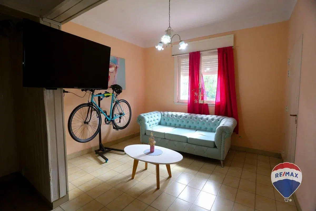 CASA 3 AMBIENTES EN VENTA EN LUIS GUILLON CENTRO 3