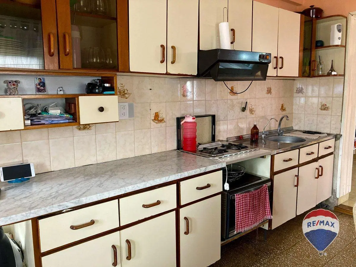 CASA 3 AMBIENTES EN VENTA EN LUIS GUILLON CENTRO 5