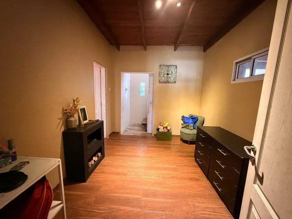 VENTA CASA EN GRAL BELGRANO: 3 DORM JUNTO A R41 8