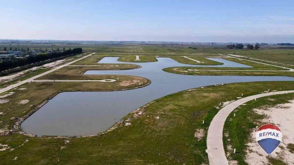 LOTE  VENTA LAS VICTORIAS A LA LAGUNA E1 FINANCION 4