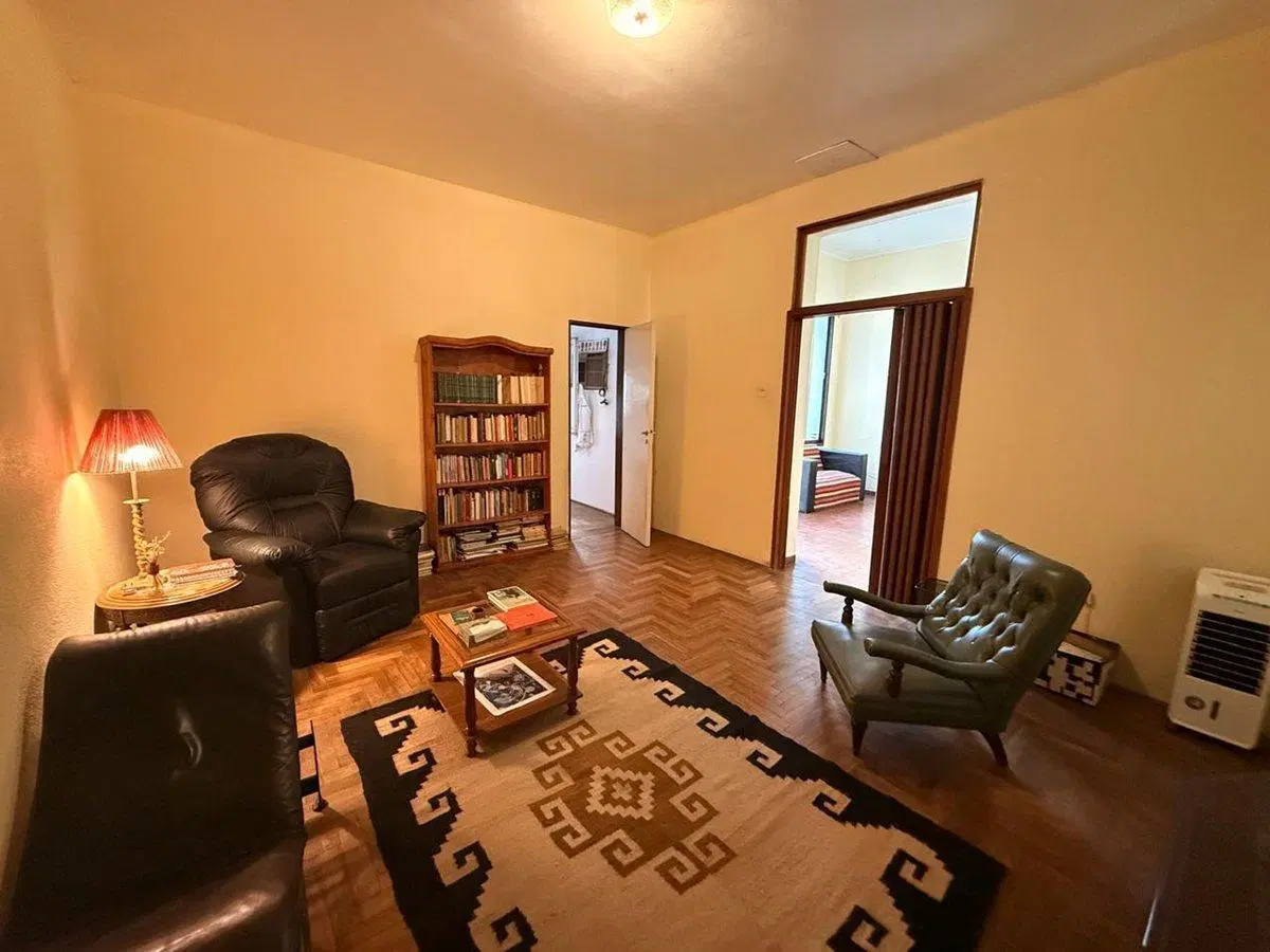 CASA DE 5 AMB. EN VENTA EN CENTRO DE LA PLATA 4