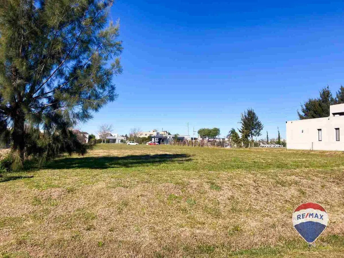 LOTE INTERNO VENTA BARRIO SANTA RITA FINANCIADO 3