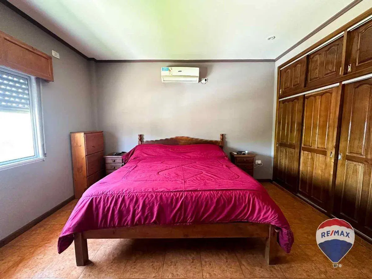 CASA 5 AMBIENTES EN VENTA EN LA UNION EZEIZA 2