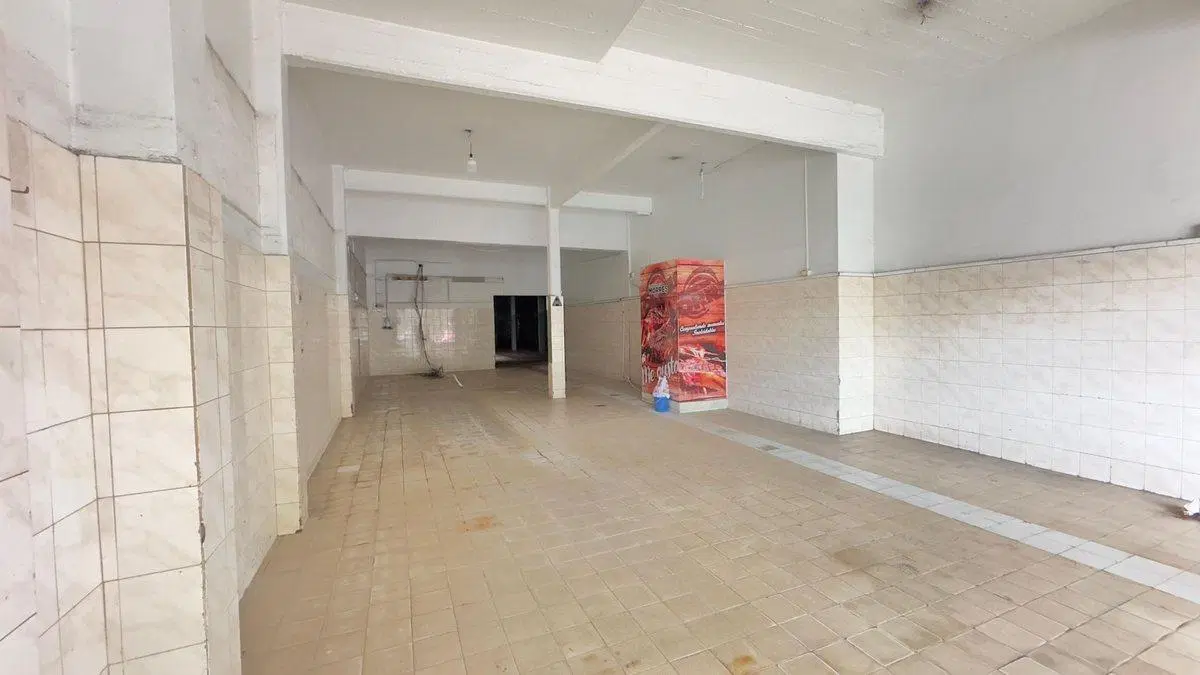 LOCAL COMERCIAL EN VENTA EN MONTE GRANDE 5