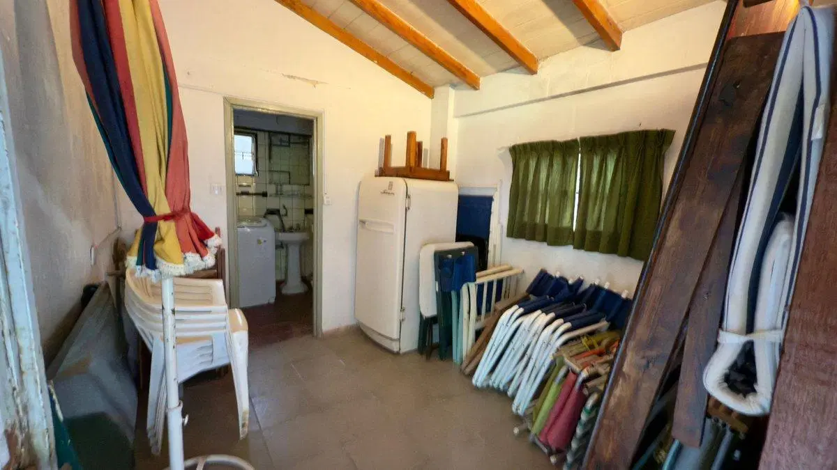 CASA 4 AMBIENTES EN VENTA CON PILETA EN EZEIZA 3