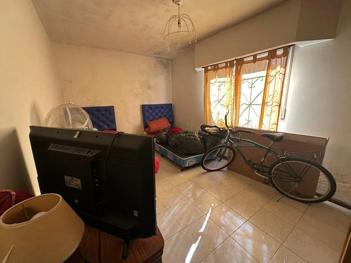 VENTA CASA  3 AMBIENTES MONTE GRANDE 8