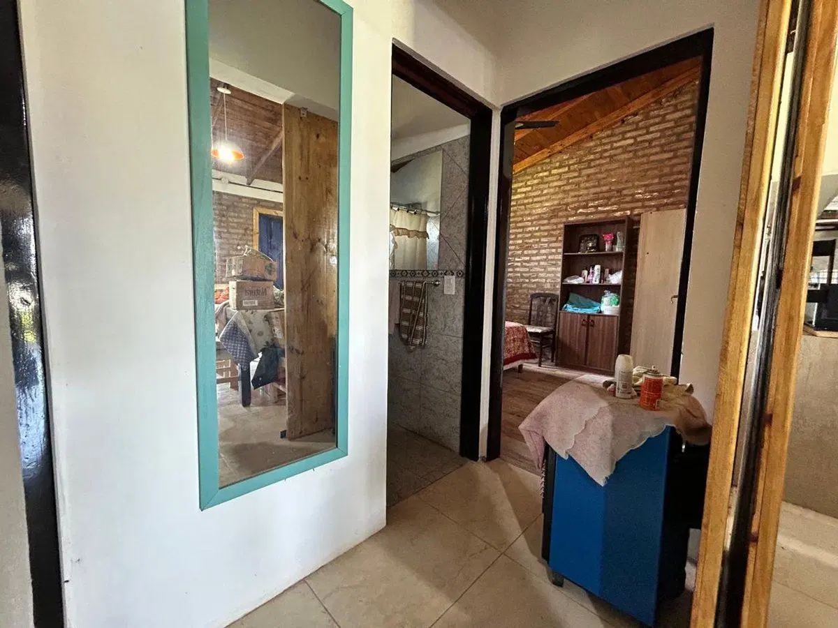 CASA 4 AMBIENTES EN VENTA EN SAN VICENTE PILETA 3