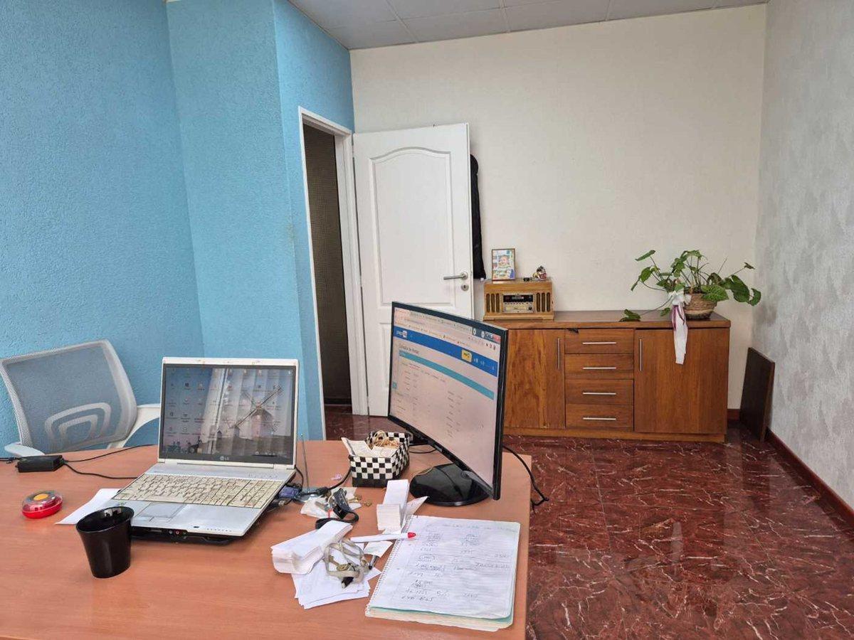 Foto de OFICINA VENTA CON COCHERA EN AMANECERES OFICCE, imagen 4