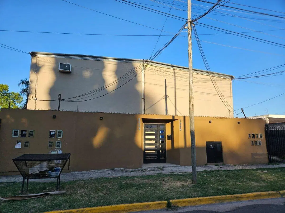 VENTA DE CASA DUPLEX  EN MONTE GRANDE 2