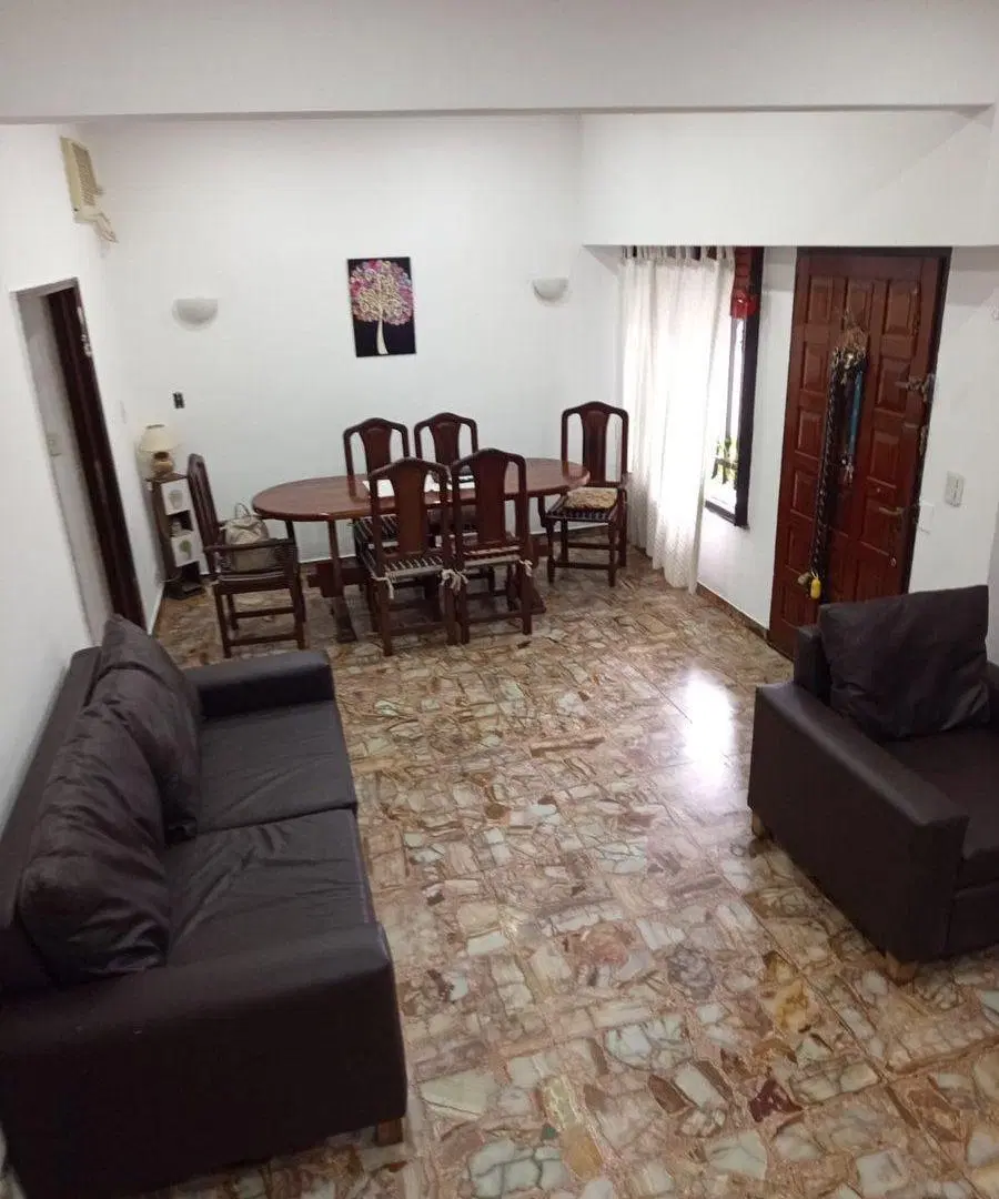 CASA VENTA 5 AMBIENTES  EN MATADEROS 4