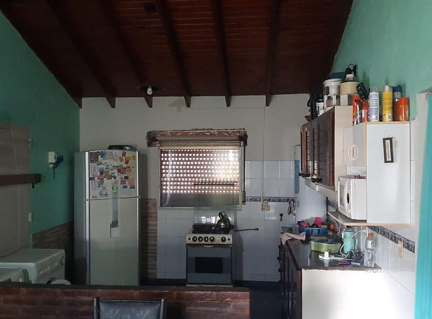 Foto de CASA 3 AMBIENTES EN VENTA MONTE GRANDE CON LOCAL, imagen 1