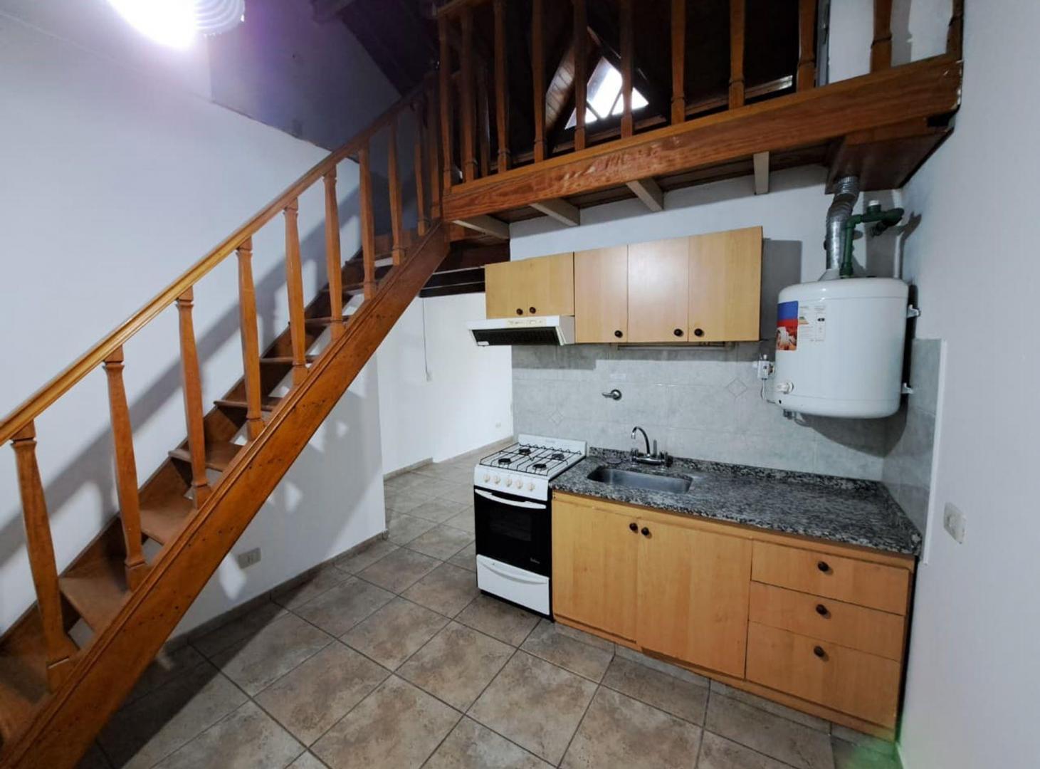 Foto de DEPARTAMENTO 2 AMBIENTES CON BALCON EN ALQUILER, imagen 5