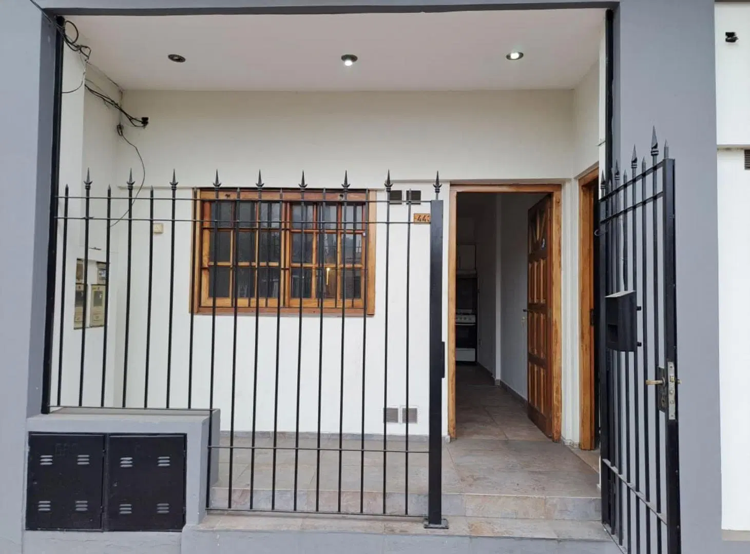 DEPARTAMENTO EN ALQUILER 3 AMBIENTES CON PATIO 1