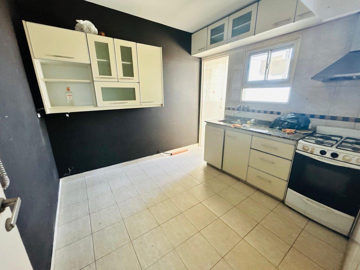 Foto de DEPARTAMENTO 4 AMBIENTES EN ALQUILER SANTOS TESEI, imagen 2
