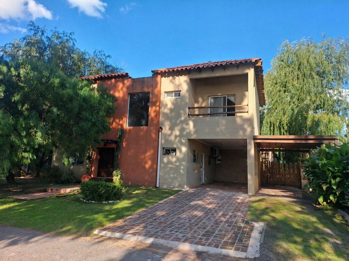 Foto de CASA 5 AMBIENTES EN VENTA SANTO DOMINGO CON PILETA, imagen 1
