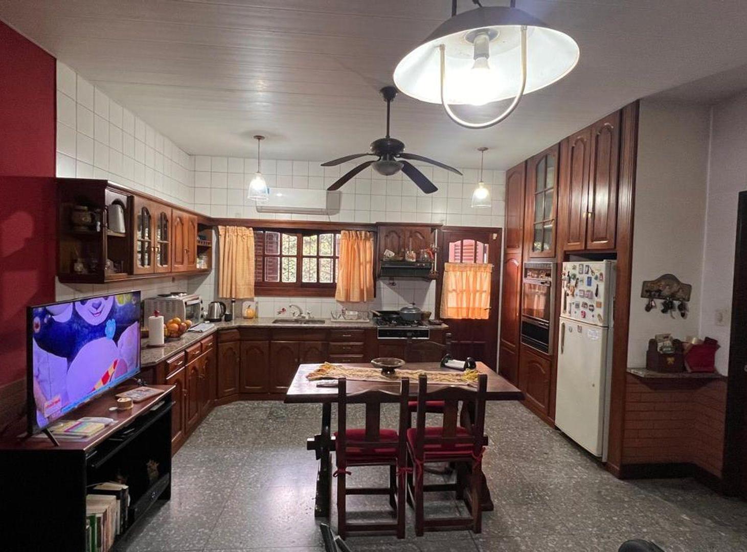 Foto de CASA 5 AMBIENTES EN VENTA ADROGUE, imagen 2