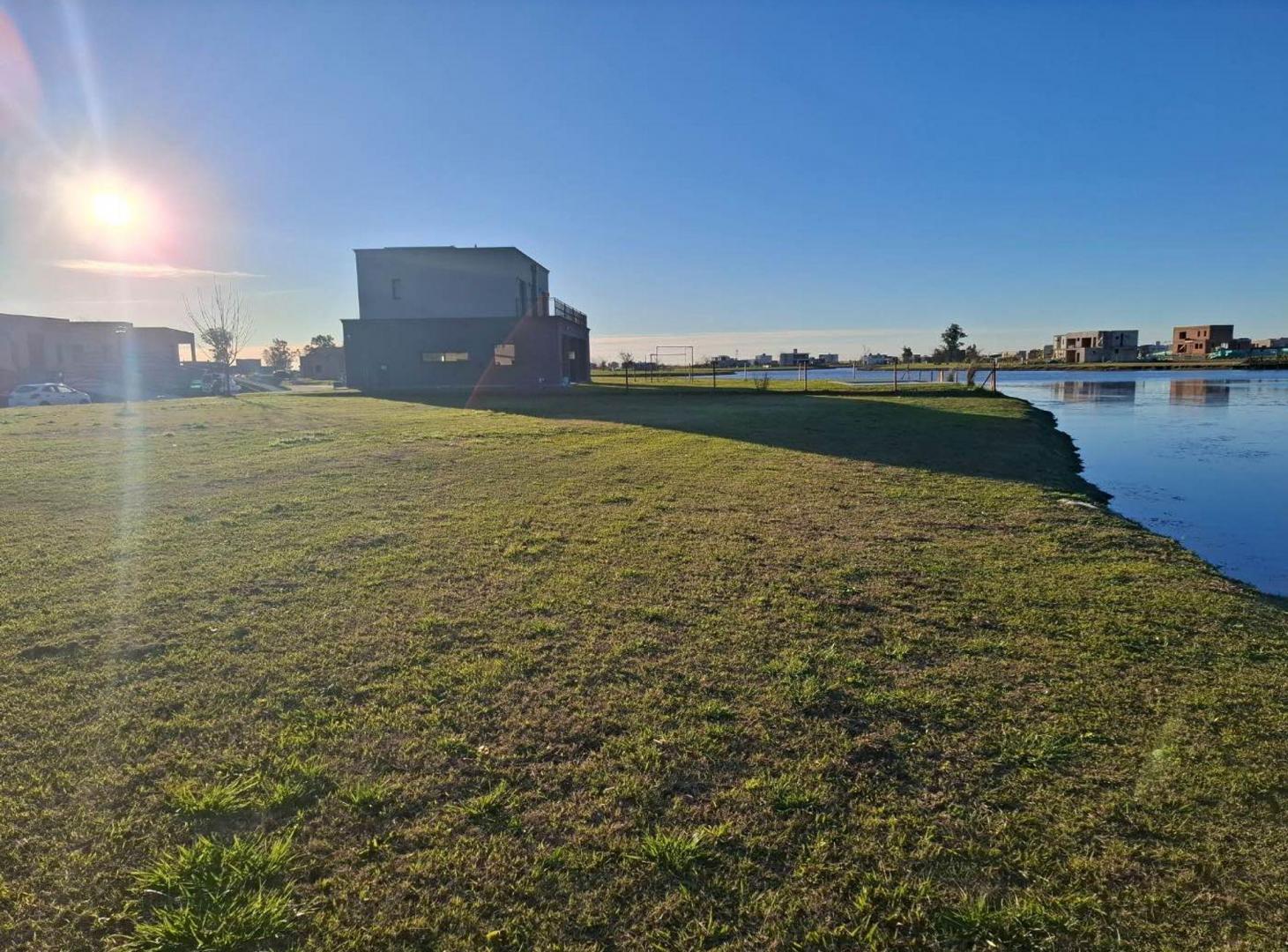 Foto de LOTE A LA LAGUNA EN VENTA SANTA CLARA AL SUR, imagen 2