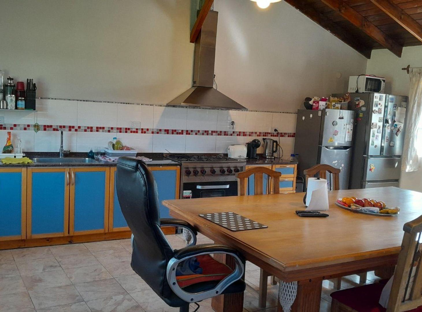 Foto de CASA 5 AMBIENTES VENTA LONGCHAMPS PISCINA FINANCIA, imagen 3