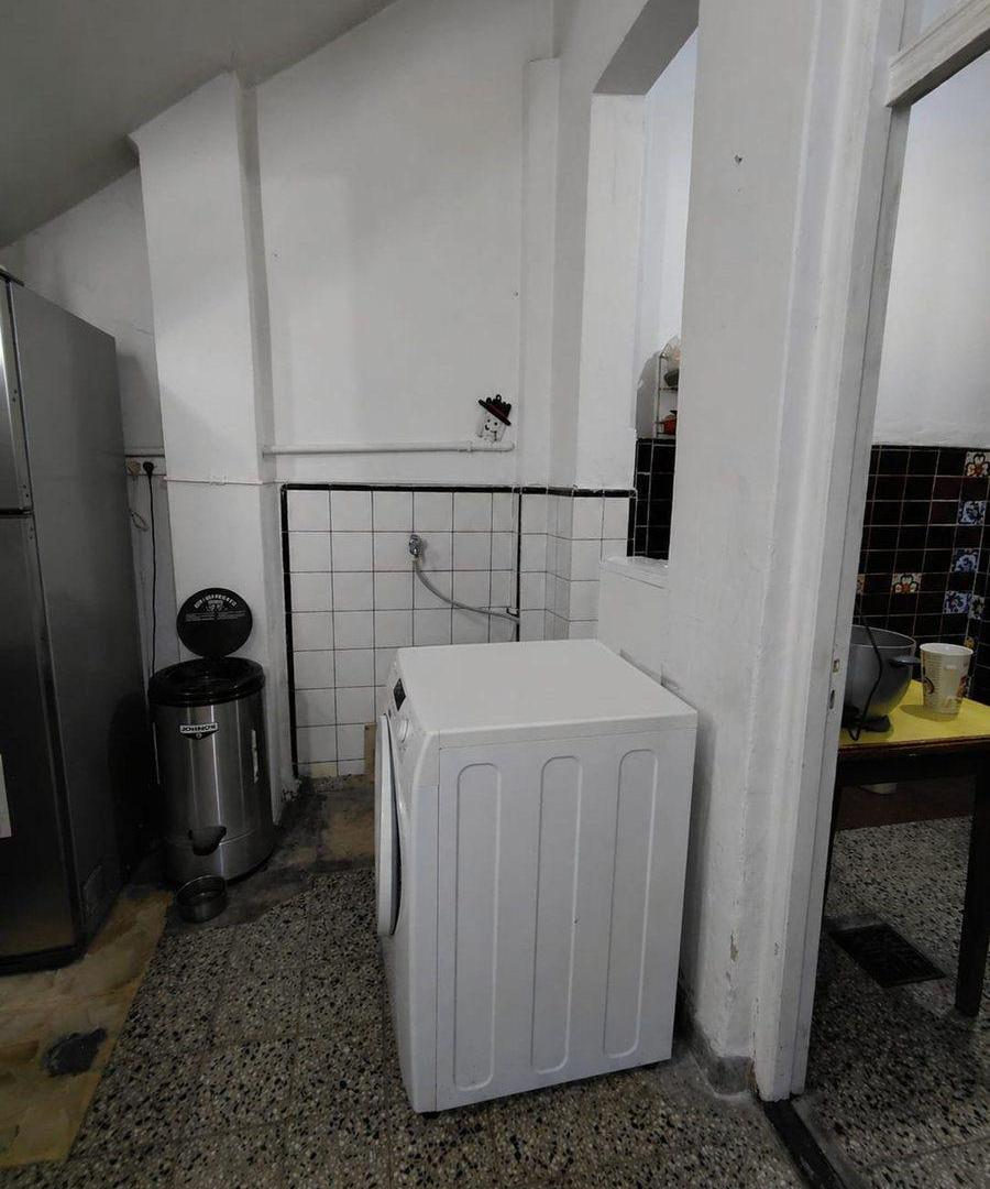 Foto de PH 3 AMBIENTES EN VENTA POMPEYA CABA, imagen 4