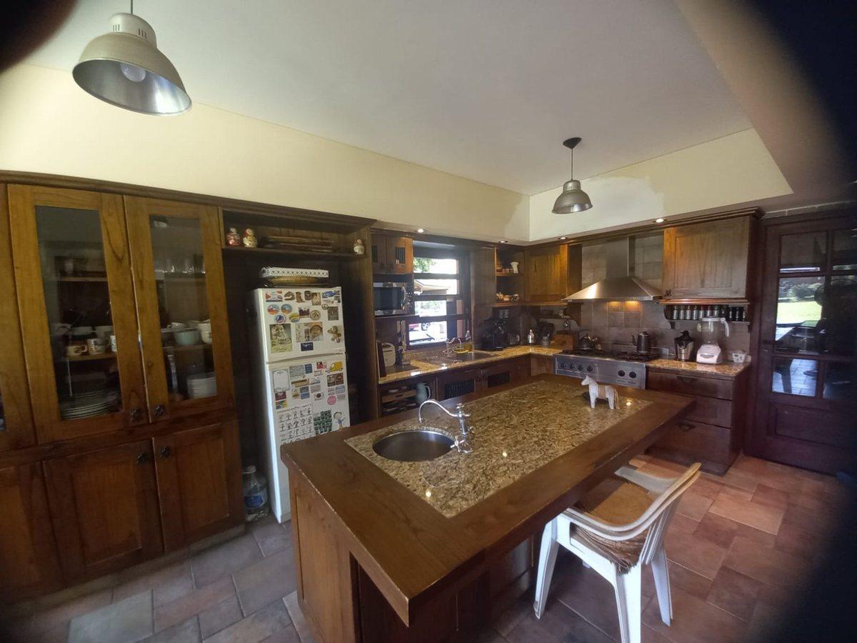 Foto de CASA 5 AMBIENTES EN VENTA SAINT THOMAS SUR CANNING, imagen 5