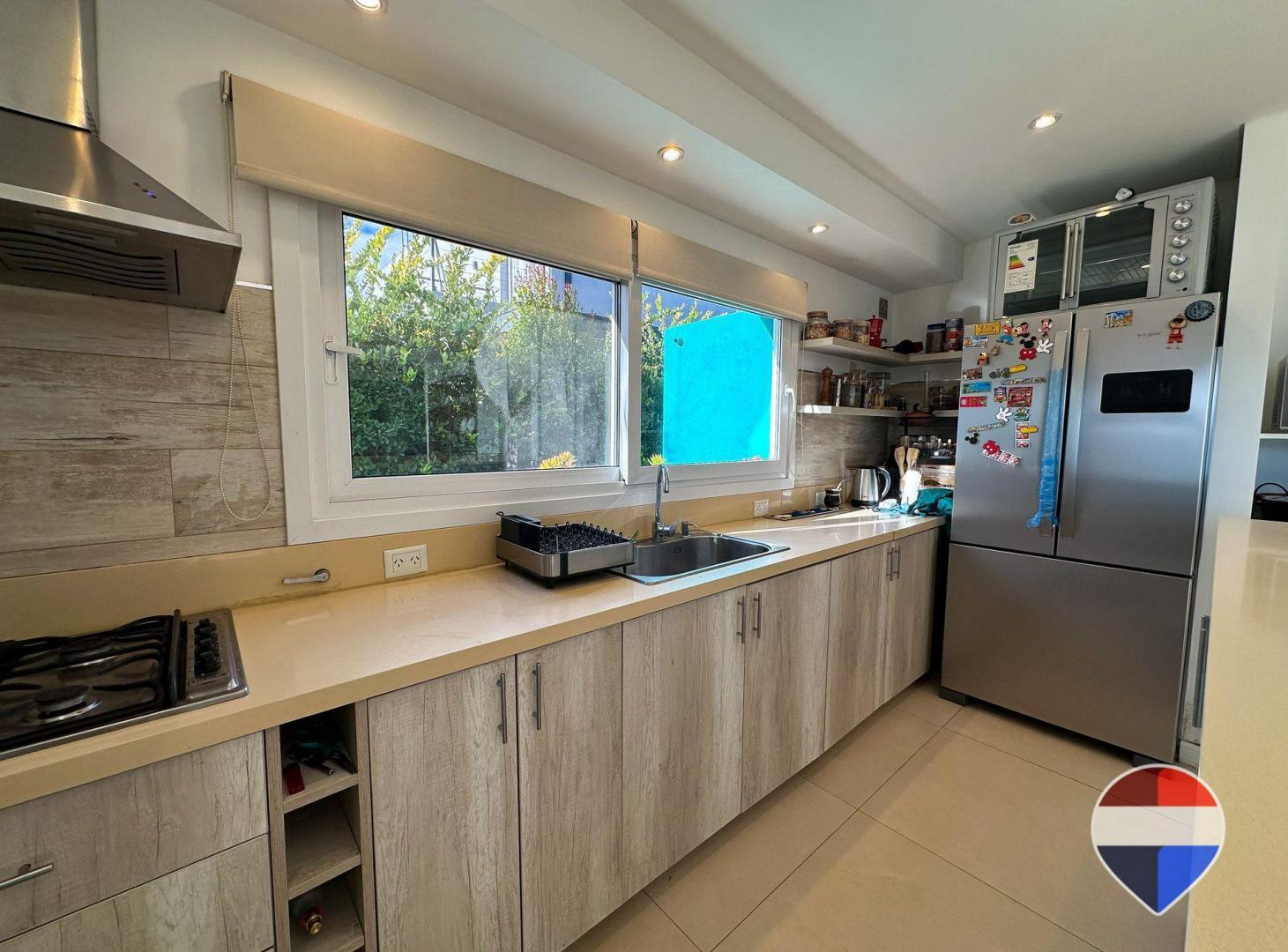 Foto de CASA 6 AMBIENTES EN VENTA HORIZONTES AL SUR LAGUNA, imagen 4