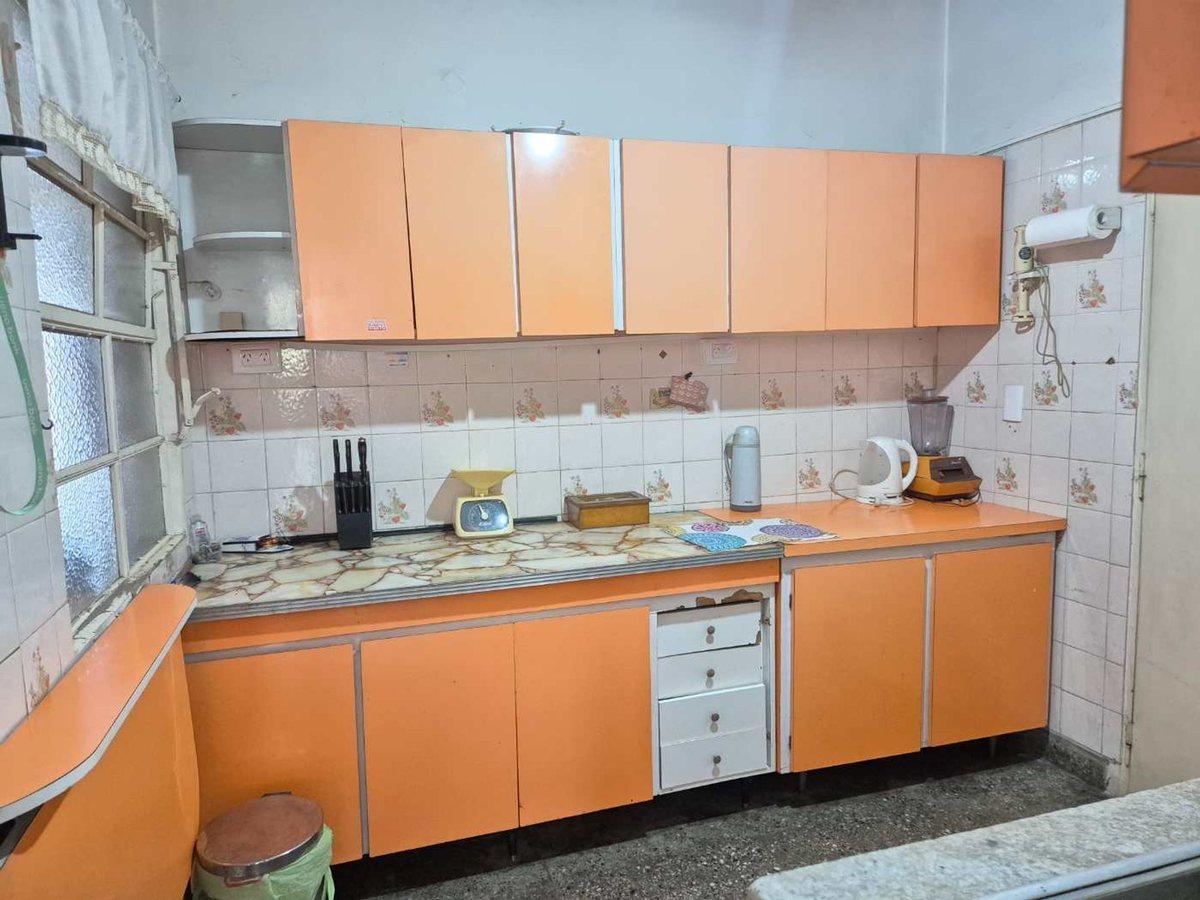 Foto de CASA 5 AMBIENTES EN VENTA BANFIELD APTA CREDITO, imagen 4