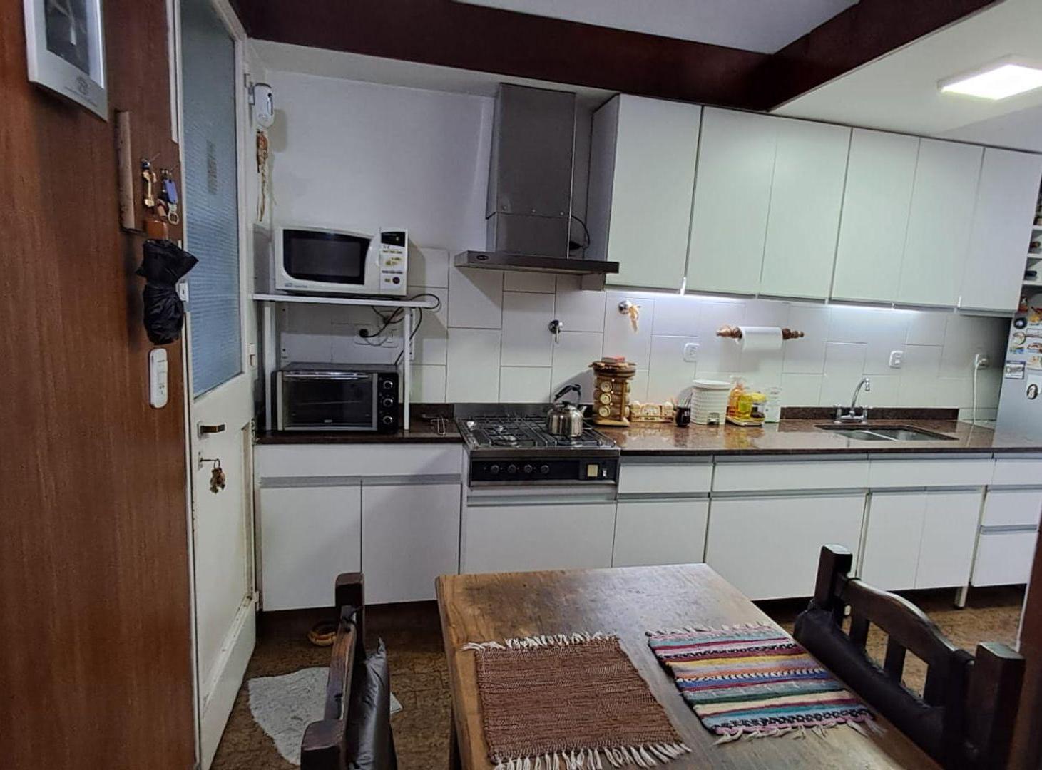 Foto de CASA 4 AMBIENTES EN VENTA APTO CRÉDITO LOMAS, imagen 5