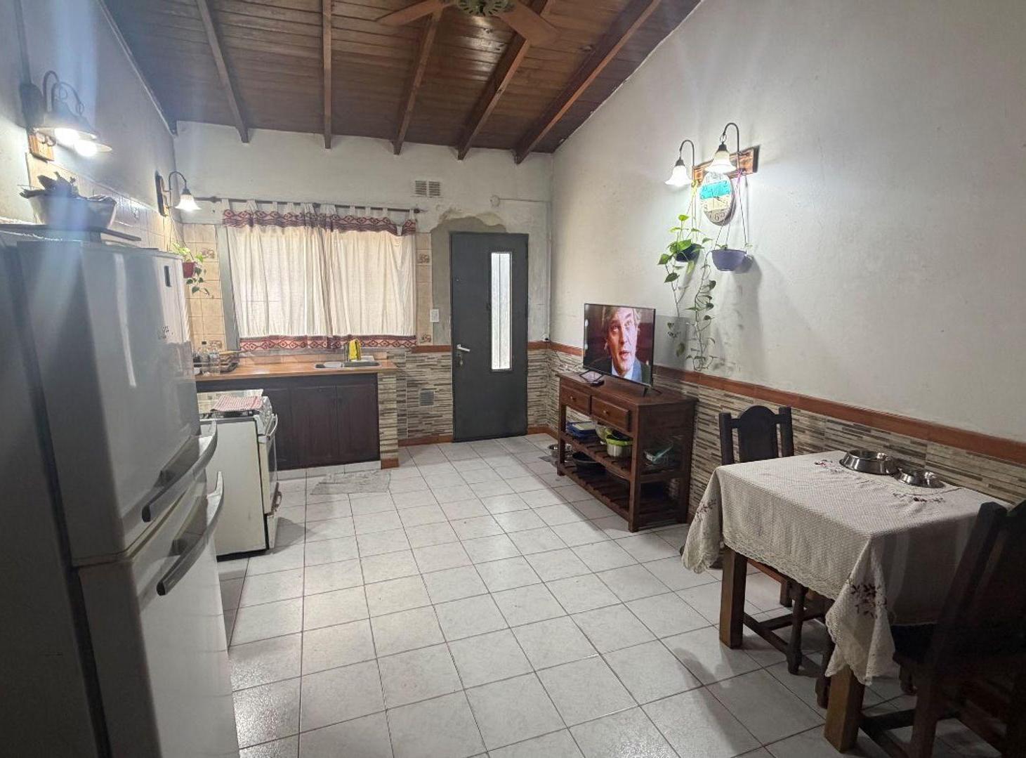 Foto de CASA 4 AMBIENTES EN VENTA EN MONTE GRANDE, imagen 1