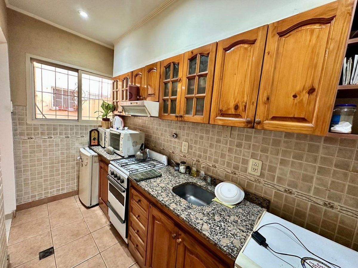 Foto de DEPARTAMENTO REFACCIONADO EN VENTA EN LANUS CENTRO, imagen 4