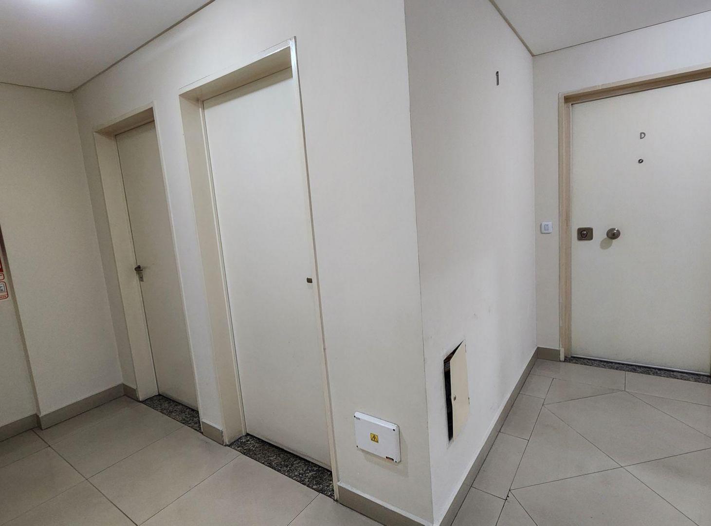 Foto de DEPARTAMENTO EN VENTA FLORESTA PATIO Y PARRILLA, imagen 3