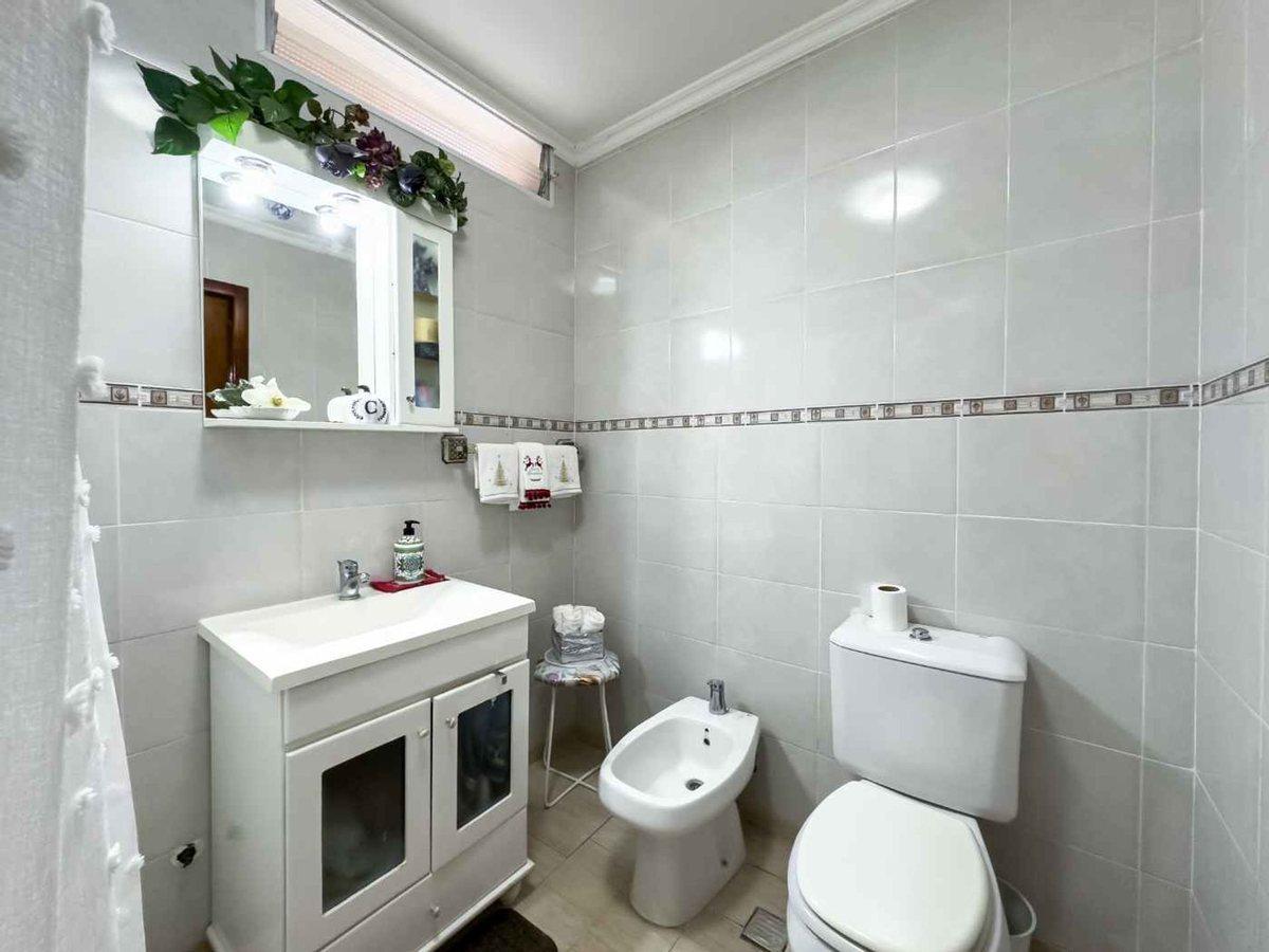 Foto de CASA 5 AMBIENTES EN VENTA EN GUERNICA, imagen 2