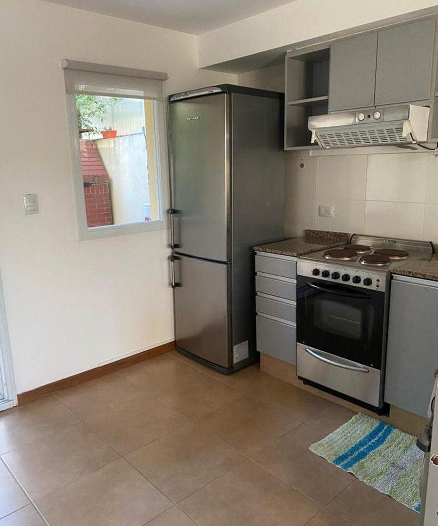 Foto de CASA 3 AMBIENTES EN VENTA MONTE GRANDE LOS ROBLES, imagen 2