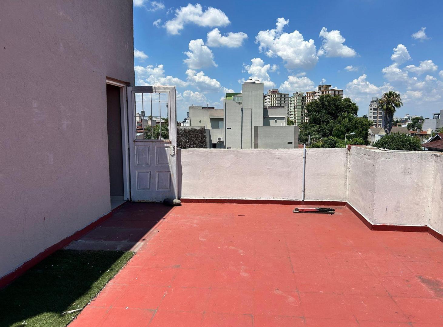 Foto de DEPARTAMENTO EN VENTA 2 AMBIENTES COCHERA TERRAZA, imagen 5
