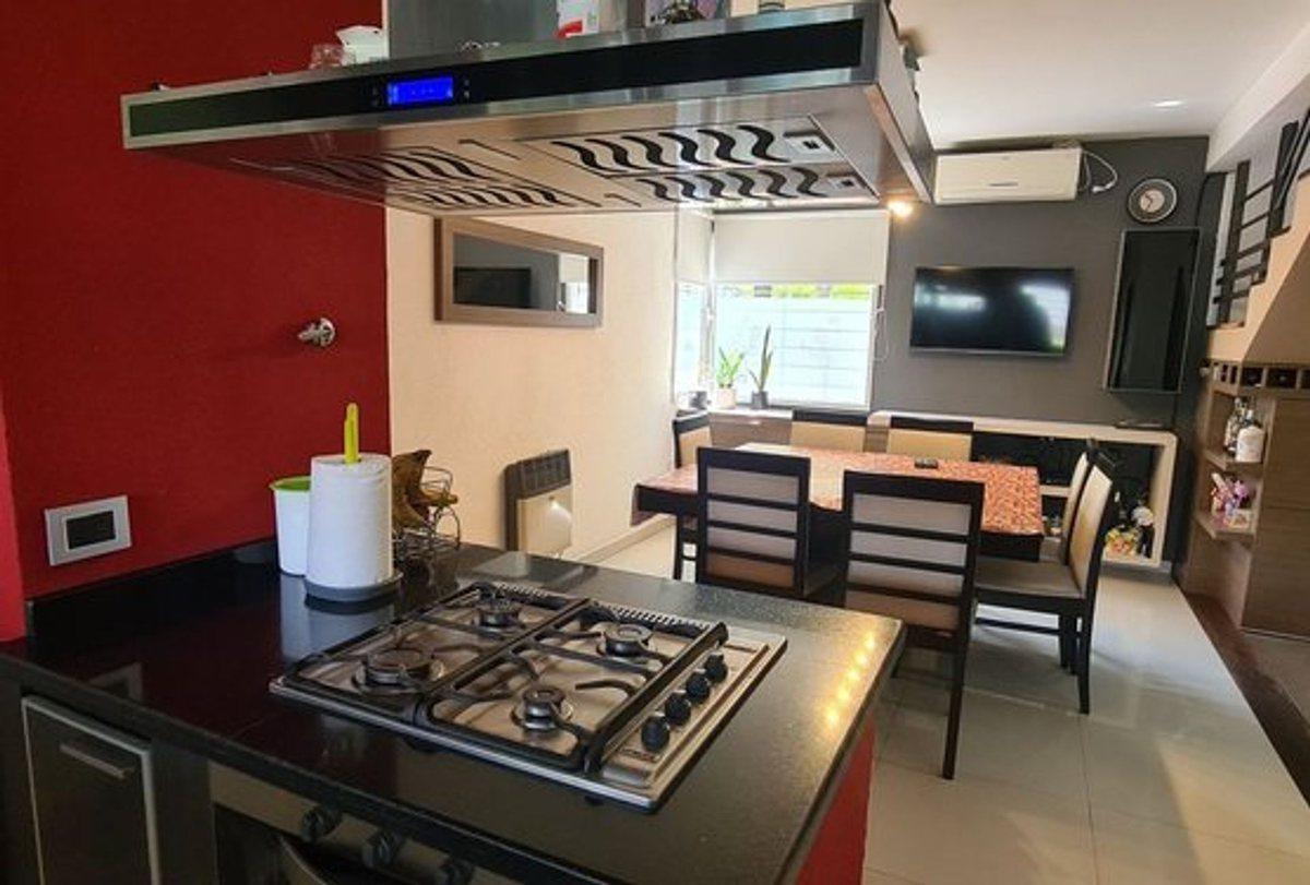 Foto de CASA 4 AMBIENTES EN VENTA EN MONTE GRANDE, imagen 3