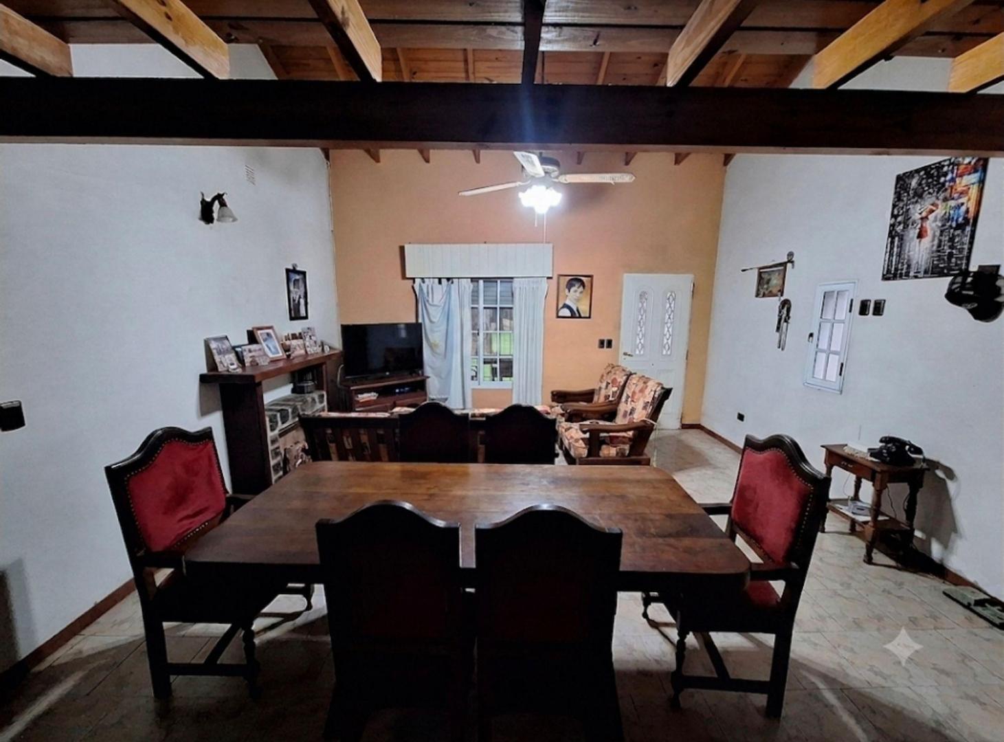 Foto de CASA 4 AMBIENTES VENTA BARRIO EL PALOMAR CAÑUELAS, imagen 1