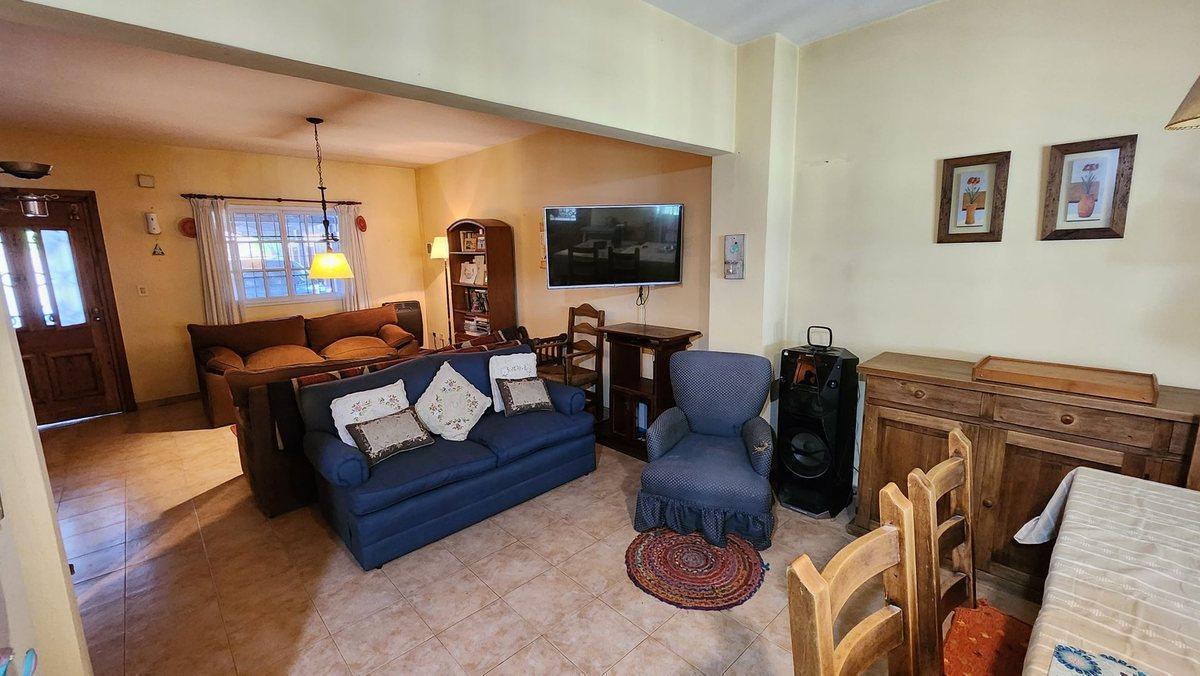 Foto de CASA 5 AMBIENTES EN VENTA APTO CREDITO GUILLON, imagen 5
