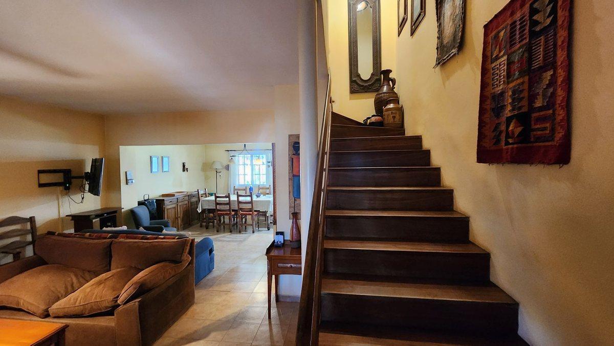 Foto de CASA 5 AMBIENTES EN VENTA APTO CREDITO GUILLON, imagen 3