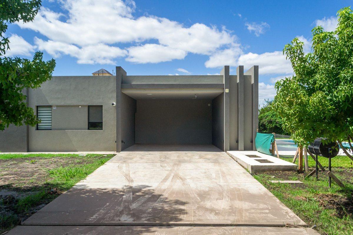 Foto de CASA EN VENTA 5 AMBIENTES EN FINCAS DEL ALBA, imagen 4