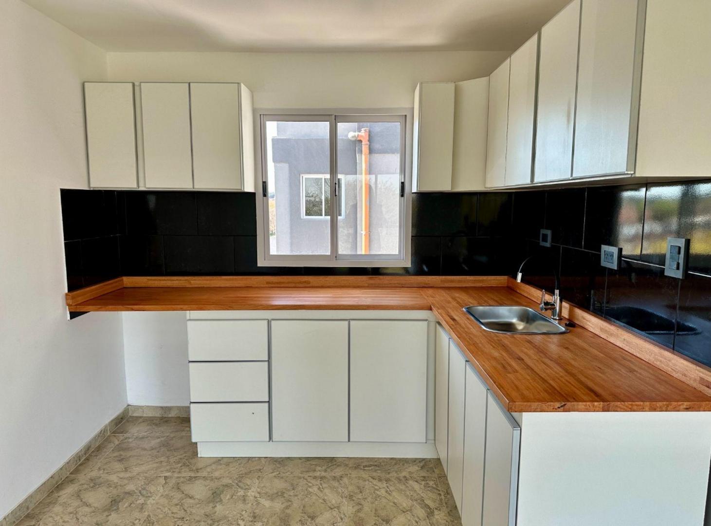 Foto de DEPARTAMENTO 2 AMBIENTES EN VENTA EN MONTE GRANDE, imagen 5