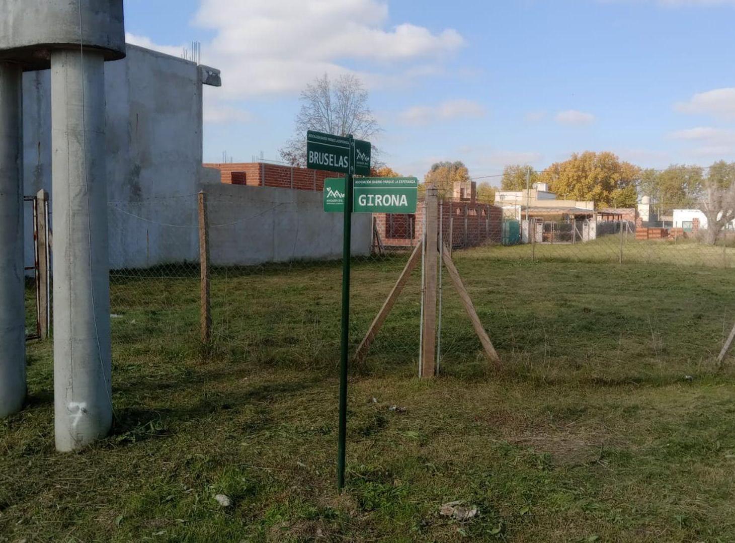 Foto de LOTE EN VENTA CON ESCRITURA BARRIO LA ESPERANZA, imagen 1