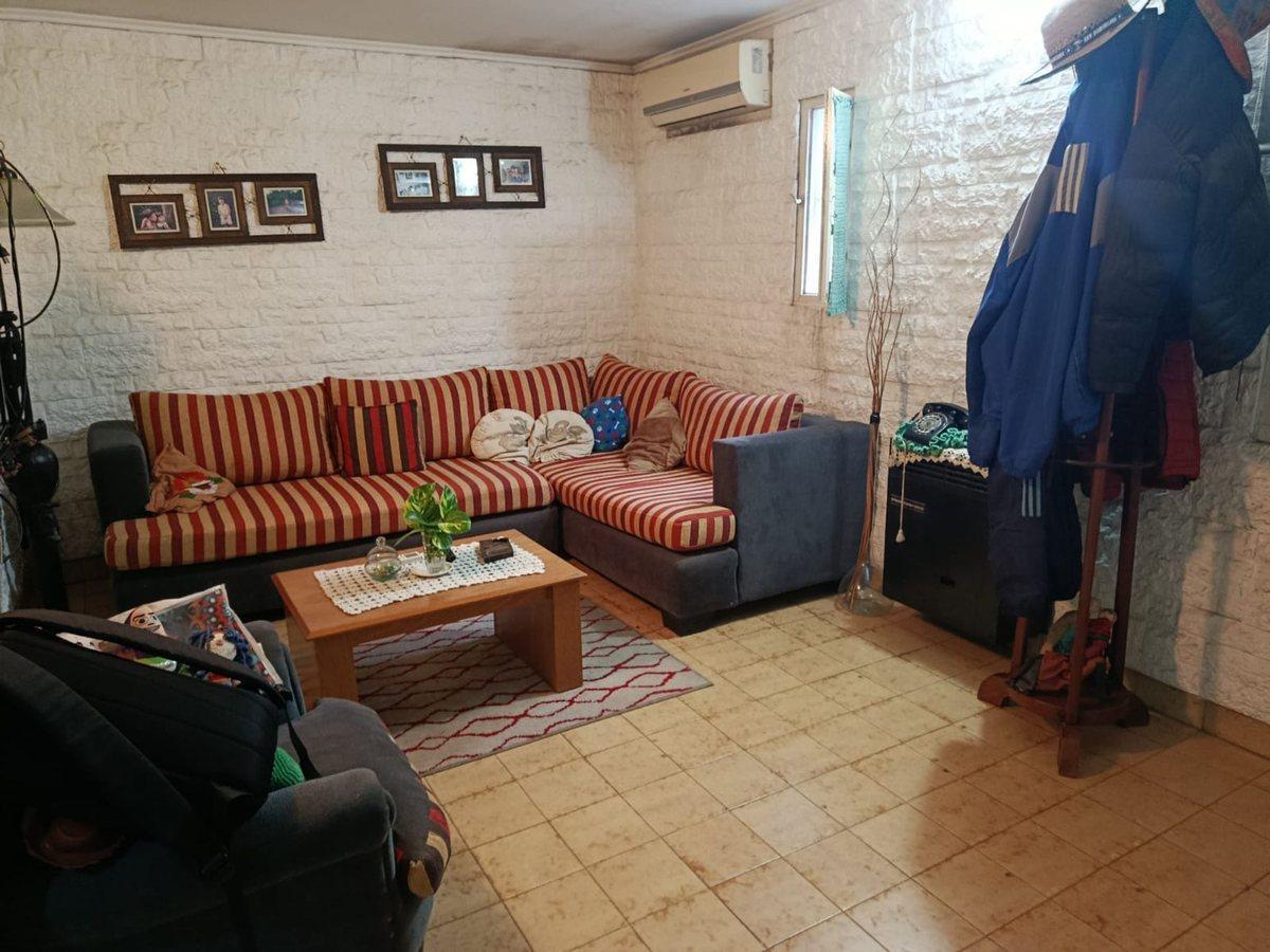Foto de CASA 5 AMBIENTES EN VENTA EL JAGUEL MONTE GRANDE, imagen 1