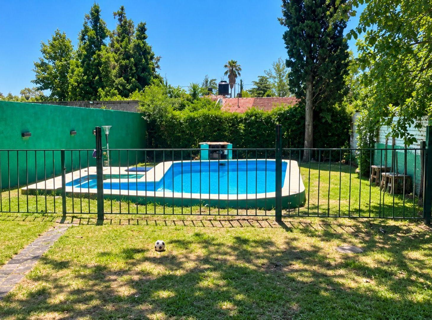 Foto de CASA 2 AMBIENTES EN VENTA EN LA UNION CON PILETA, imagen 5