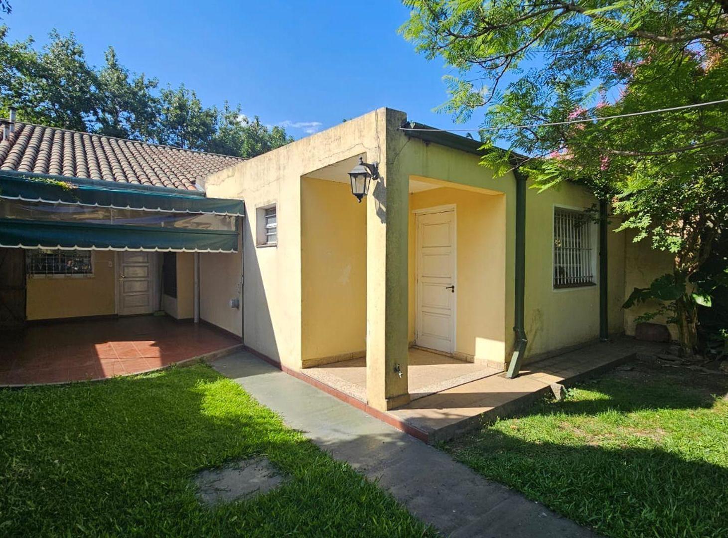 Foto de CASA 4 AMBIENTES EN VENTA MONTE GRANDE CENTRO, imagen 4