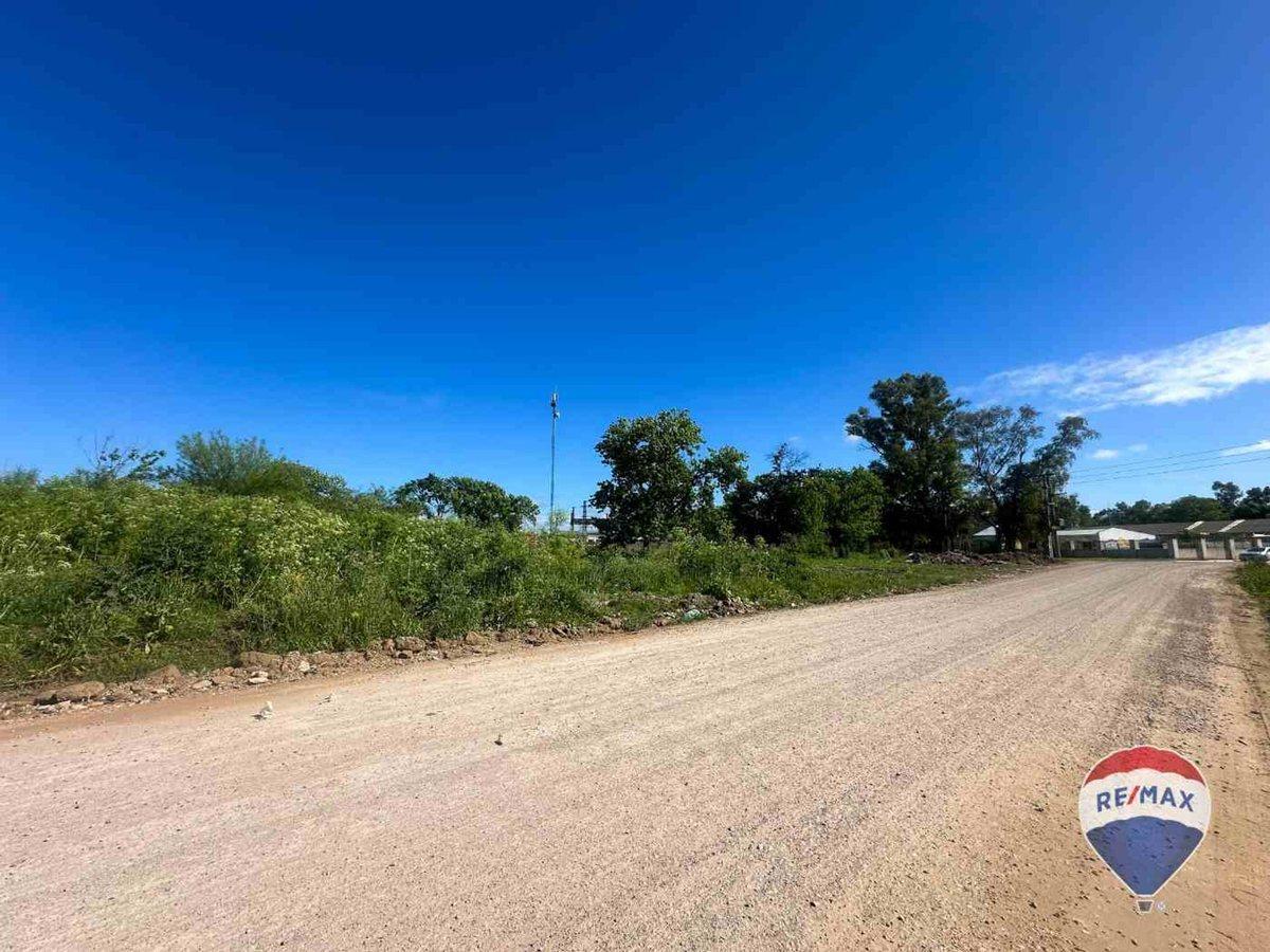 Foto de LOTE EN VENTA EN CARLOS SPEGAZZINI ZONA INDUSTRIAL, imagen 1
