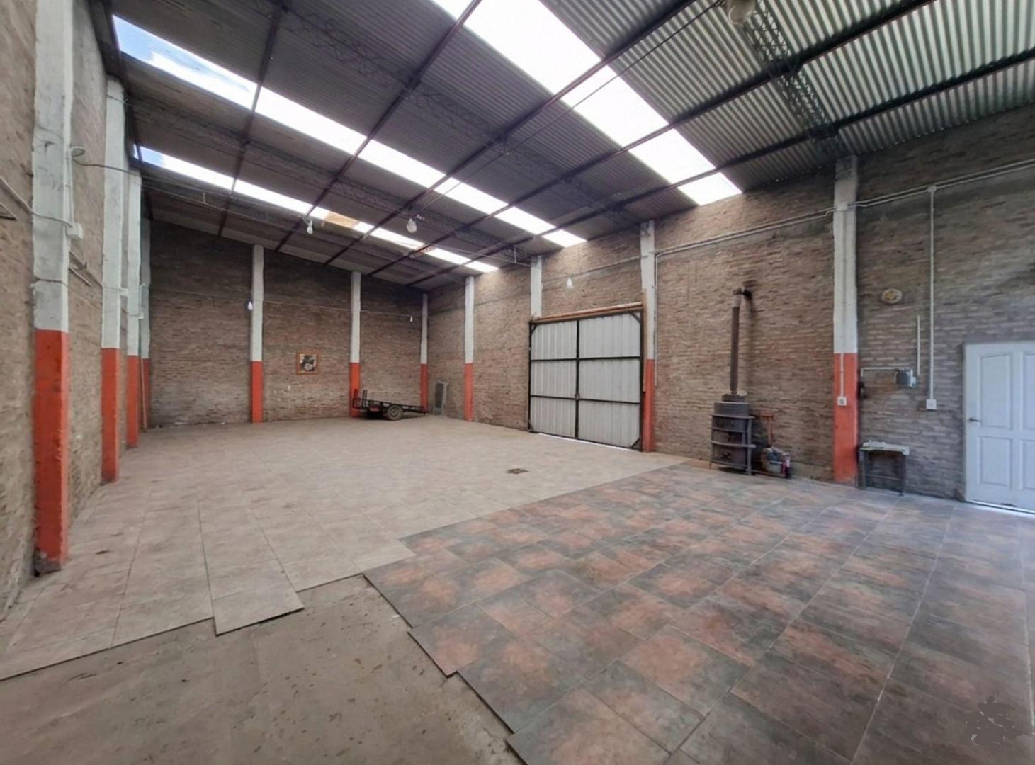 Foto de GALPÓN CON TERRENO EN VENTA EN MONTE GRANDE, imagen 5