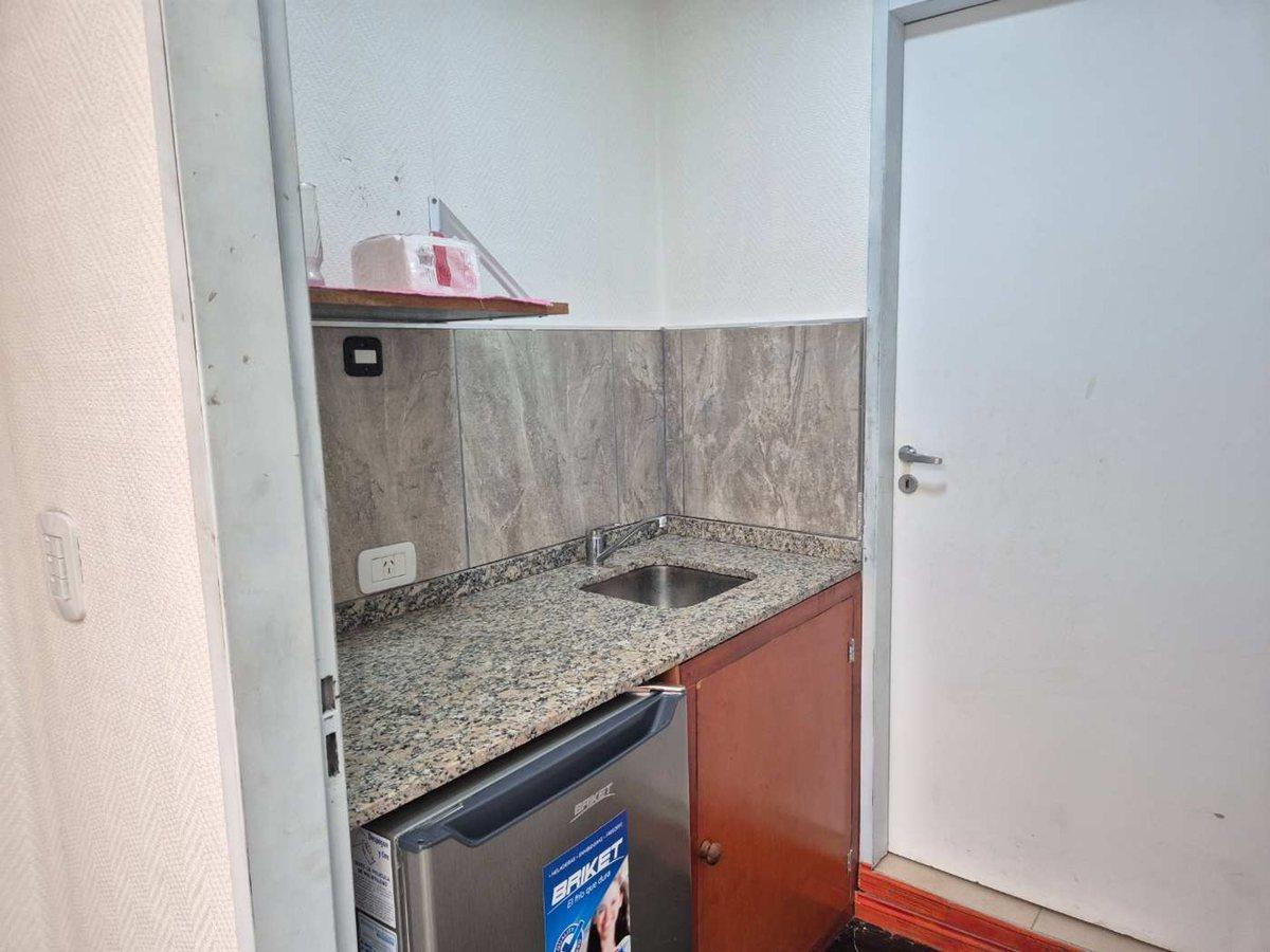 Foto de OFICINA VENTA CON COCHERA EN AMANECERES OFICCE, imagen 4