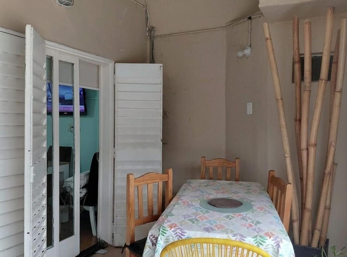 Foto de CASA DE 3 AMBIENTES EN VENTA MAS DEPARTAMENTO, imagen 4