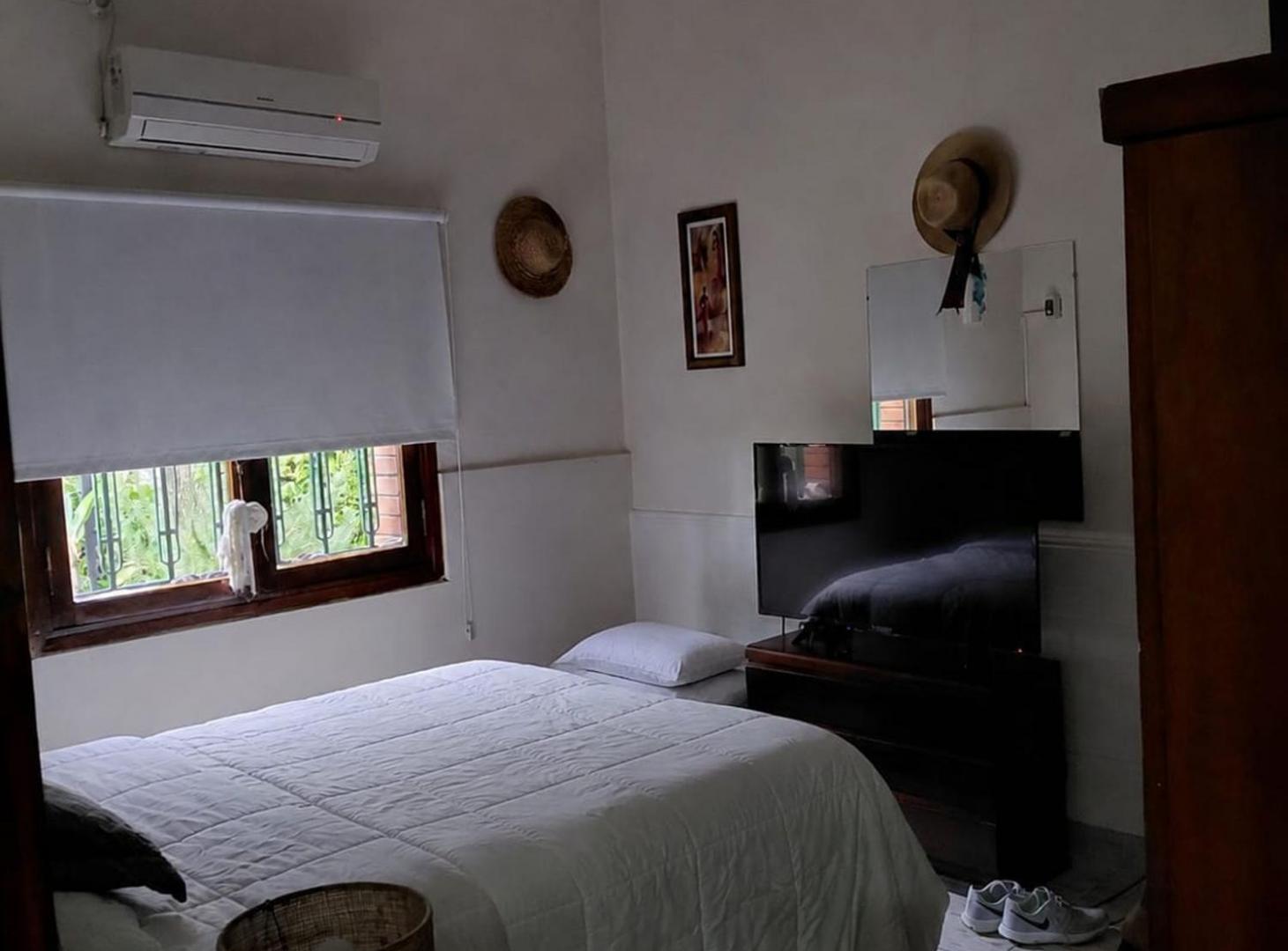 Foto de CASA DE 3 AMBIENTES EN VENTA MAS DEPARTAMENTO, imagen 3