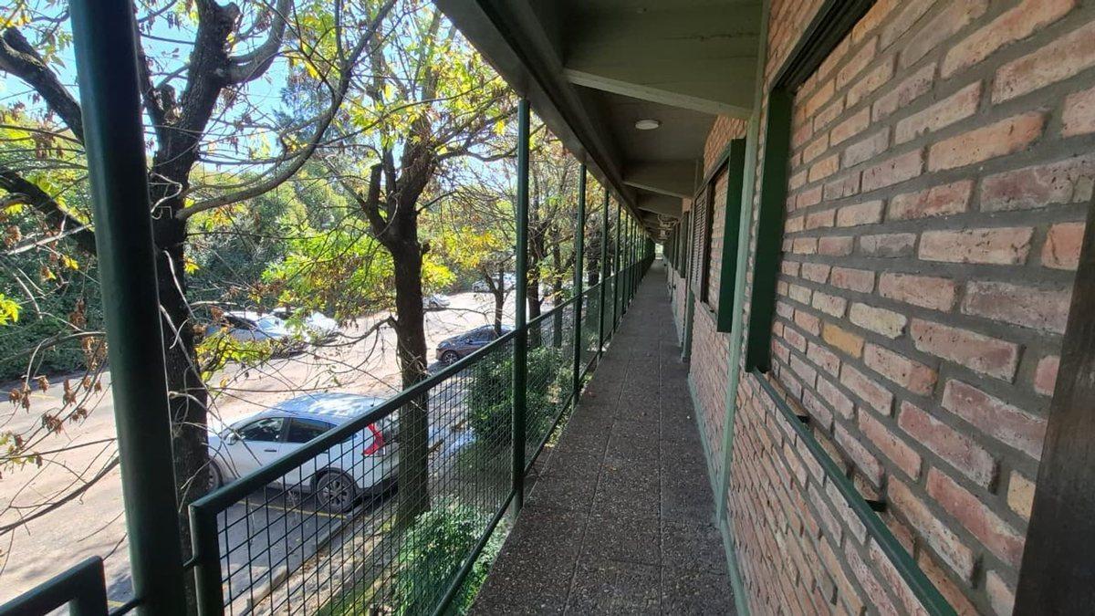 Foto de DEPARTAMENTO DE 2 AMBIENTES EN VENTA EN CANNING, imagen 1