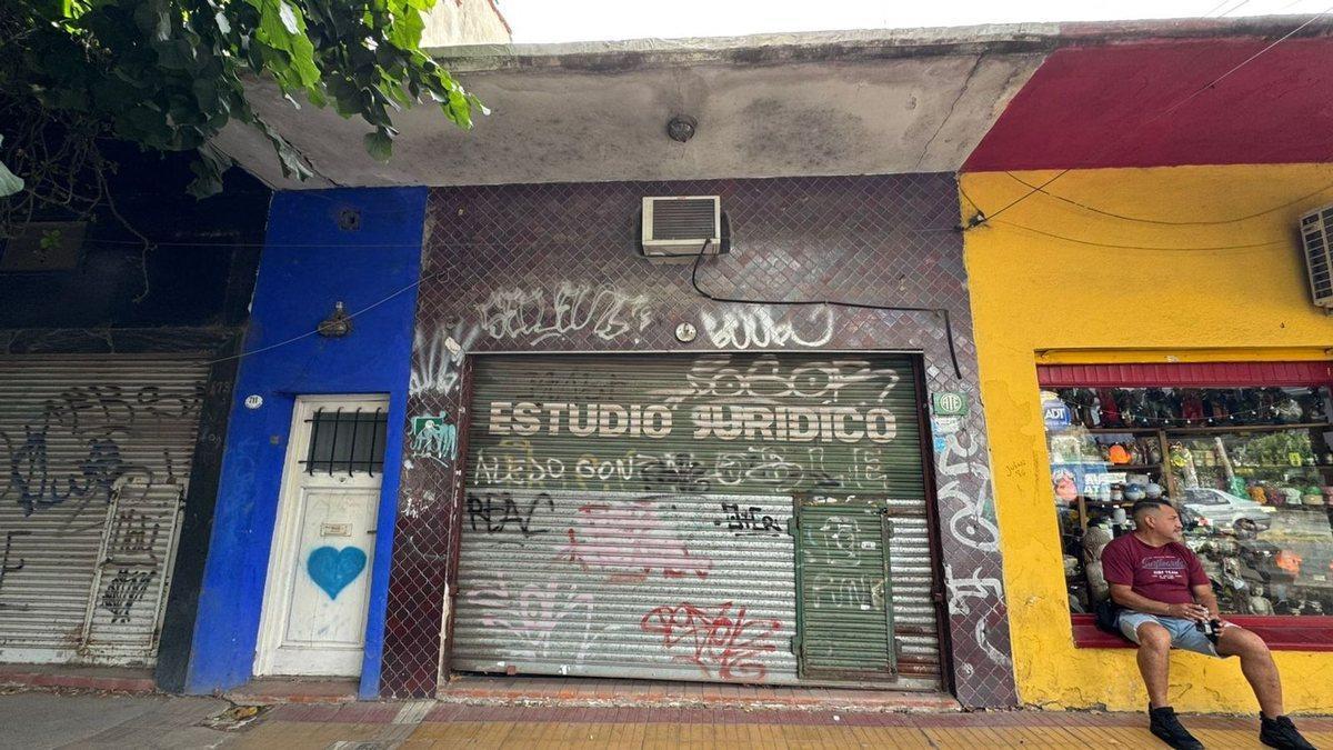 Foto de LOCAL EN VENTA EN BURZACO, imagen 1